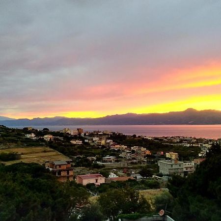 B&B Feudo 43 Reggio di Calabria Kültér fotó